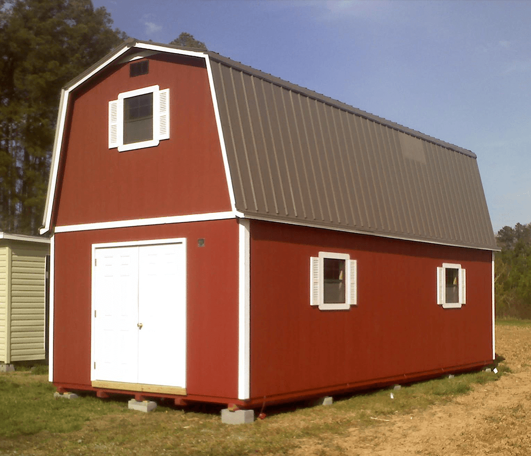 Barn with attic red